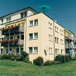 Hundefreundliches Family H3 110 *